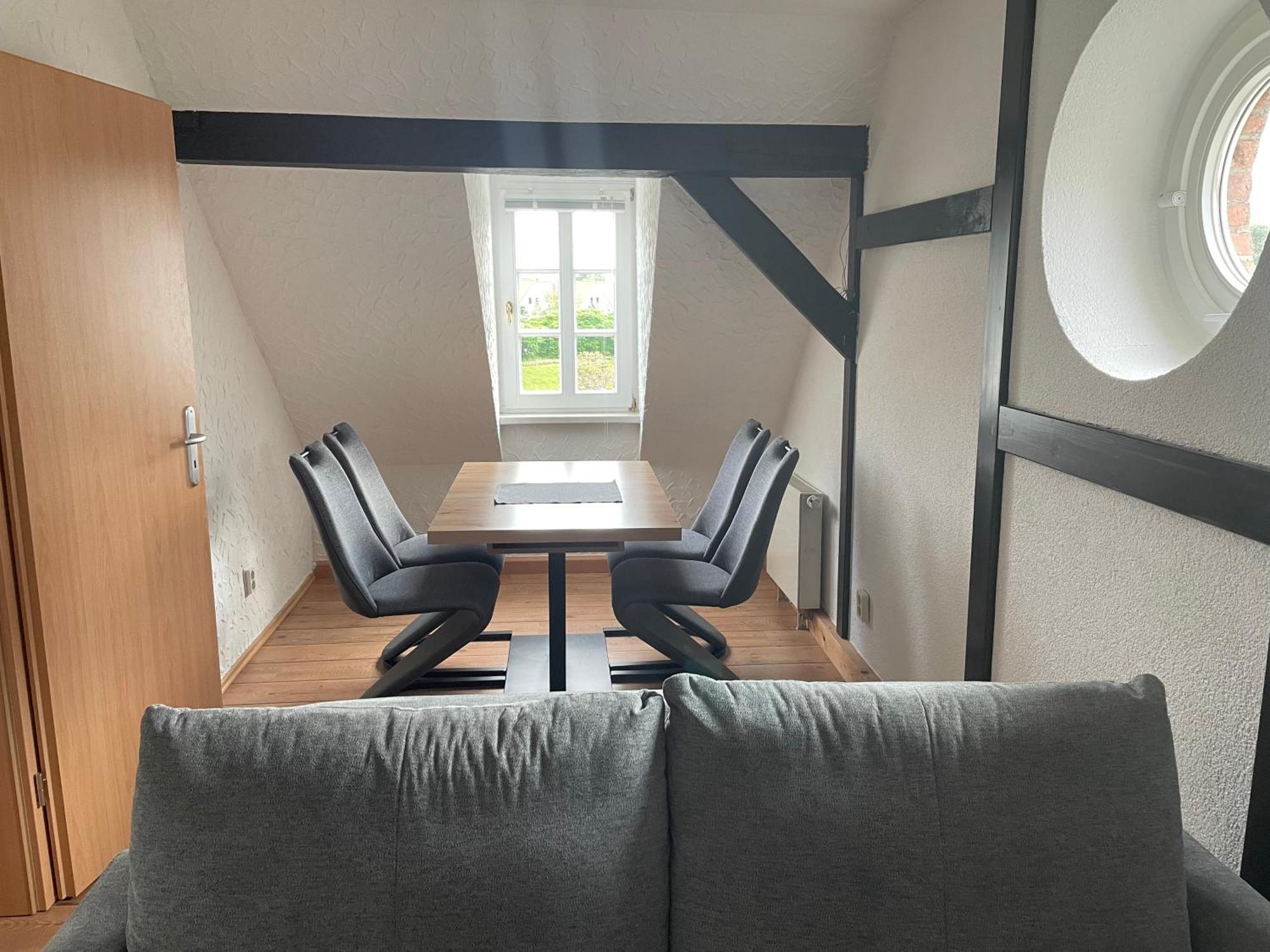 Appartments Zur Schlosswache Delitzsch Esterno foto