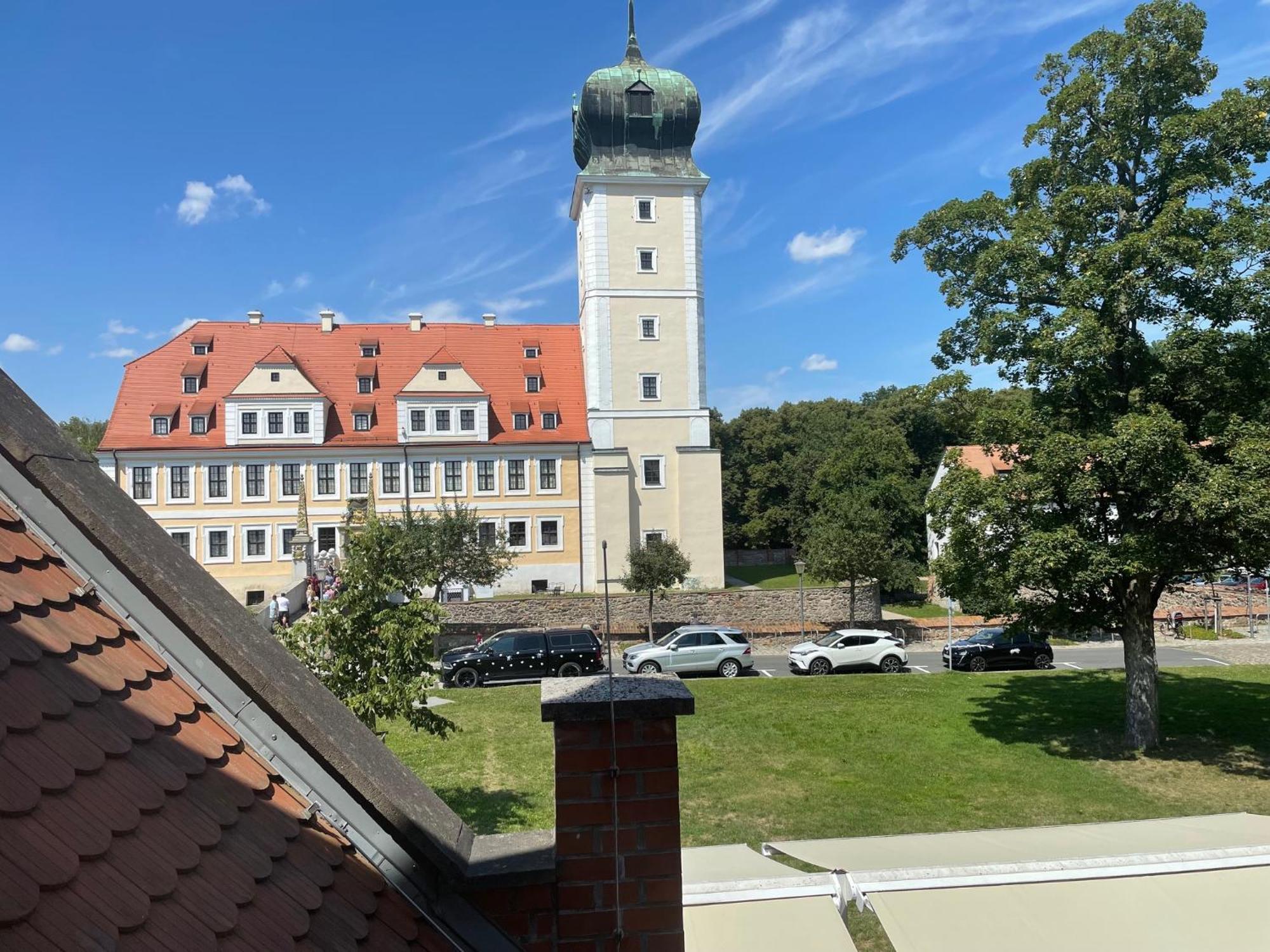 Appartments Zur Schlosswache Delitzsch Esterno foto