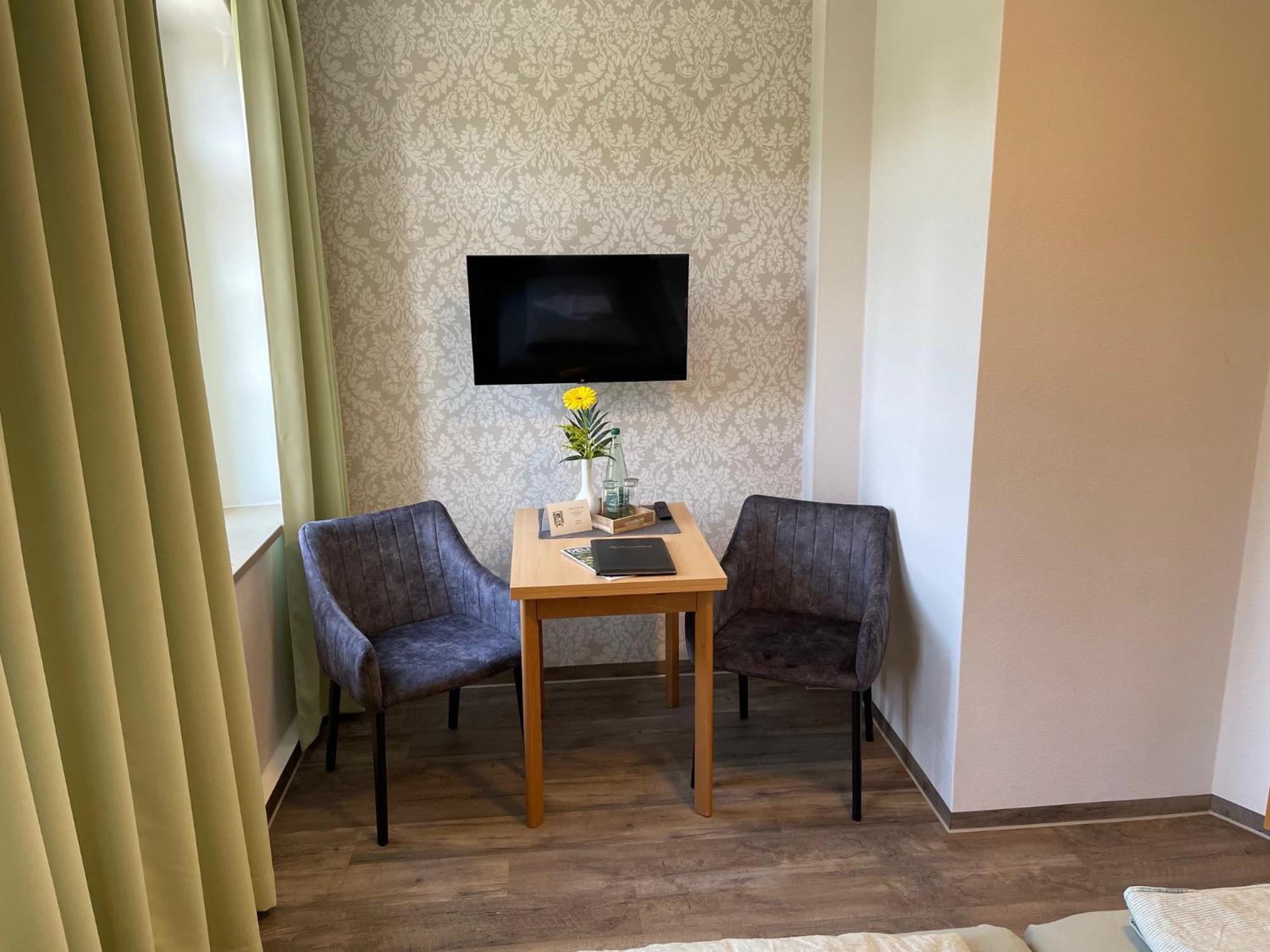Appartments Zur Schlosswache Delitzsch Esterno foto