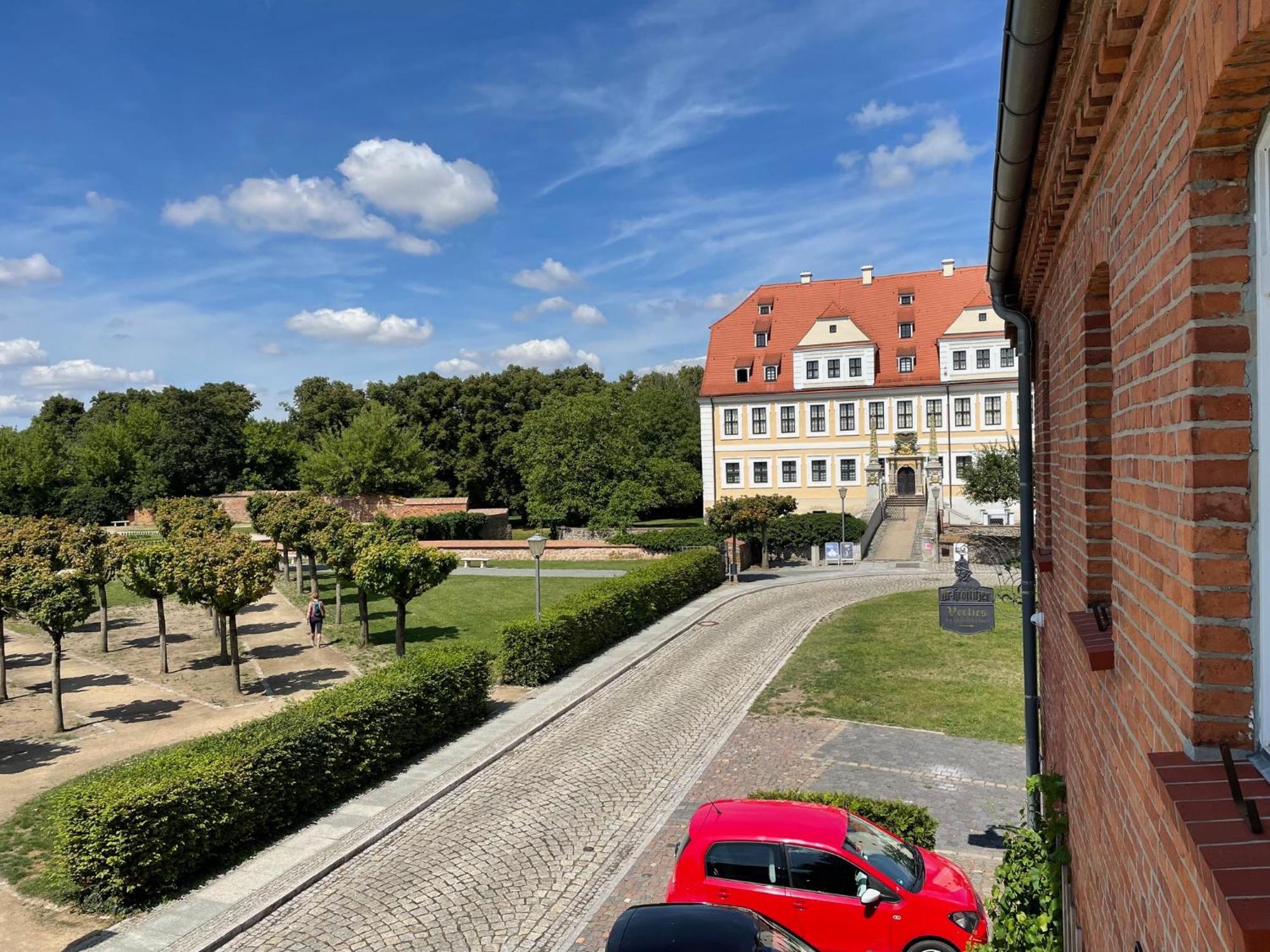 Appartments Zur Schlosswache Delitzsch Esterno foto
